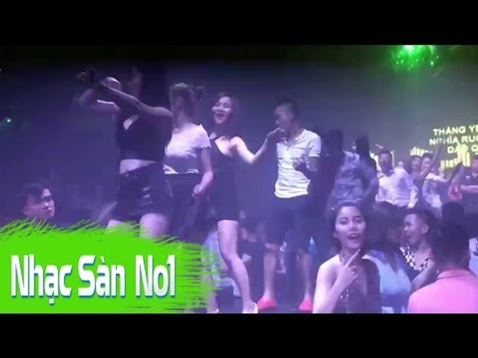 Nhạc Sàn Cực Mạnh Hay Nhất 2016 | Nonstop Faded Mix Cực Căng Quẩy Trên Bar Của Các Nữ Cơ Trưởng