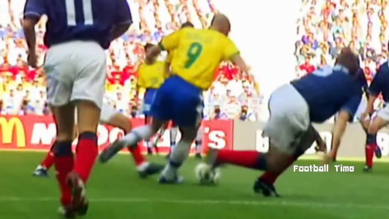 Football's Greatest - Ronaldo