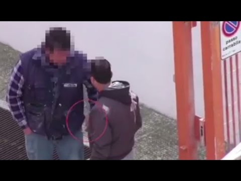 Bari - Pizzo a imprenditore edile, arrestato 48enne (15.03.17)