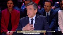 Benoît Hamon attaque François Fillon !