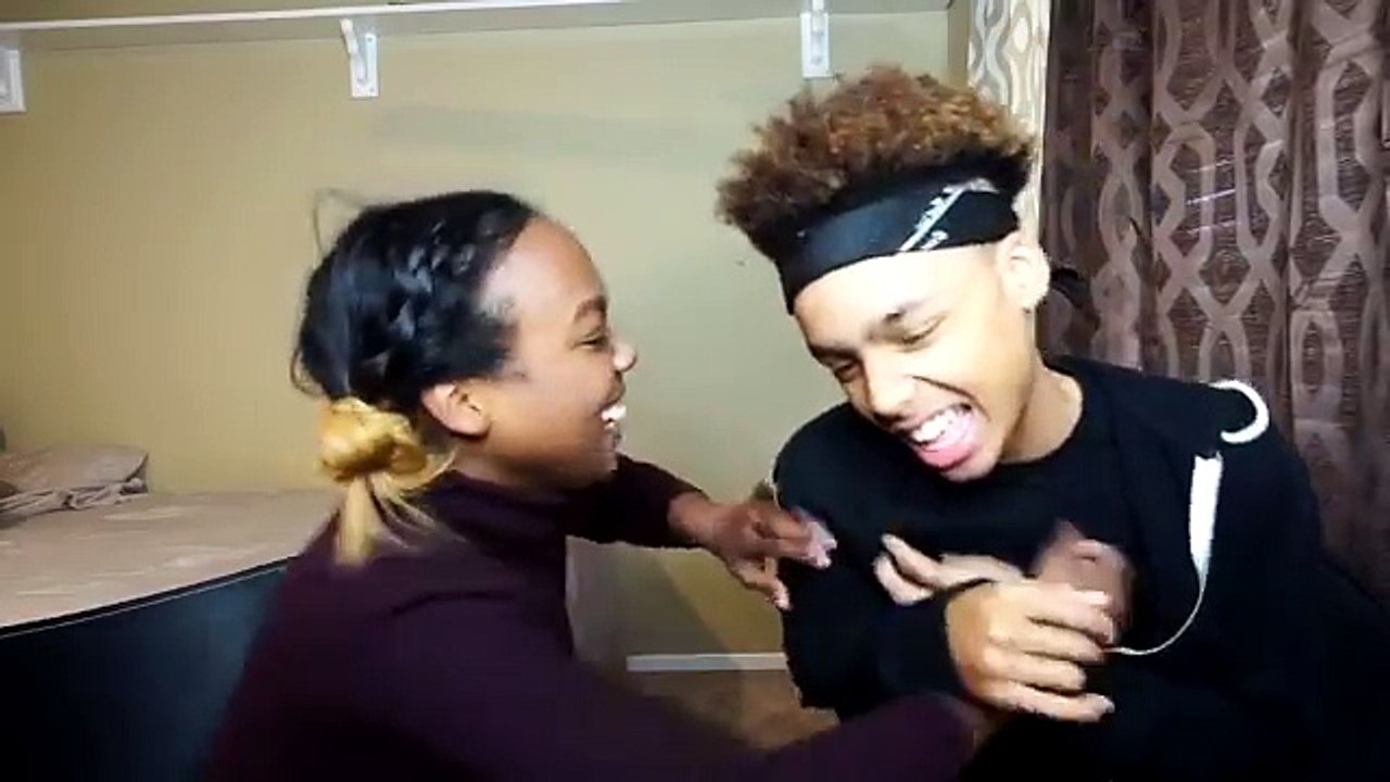 THE TICKLE CHALLENGE!!!