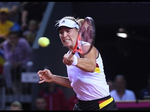 Highlights: Irina-Camelia Begu (ROU) v Angelique Kerber (GER)