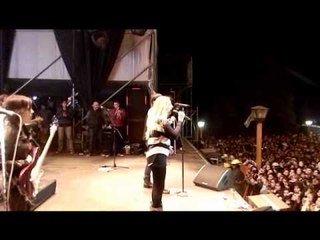 Axel Cantando con Adriana