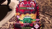DinoTrux toys Diecast Garby Eating Rocks unboxing Dinotrux juguetes toy review by FamilyTo