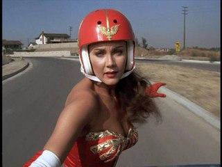 La Mujer Maravilla Temporada 3 Episodio 8: El prodigio de la patineta (en Latino)