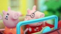 Pig George Da Familia Peppa Pig Salva a Vila Encantada da Bruxinha!!! Em Portugues-B6kHFs
