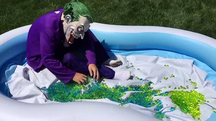 Bad Baby Joker Girl IN TOILET!! Dress Up Makeup Fail Victoria Annabelle Toy Freaks World