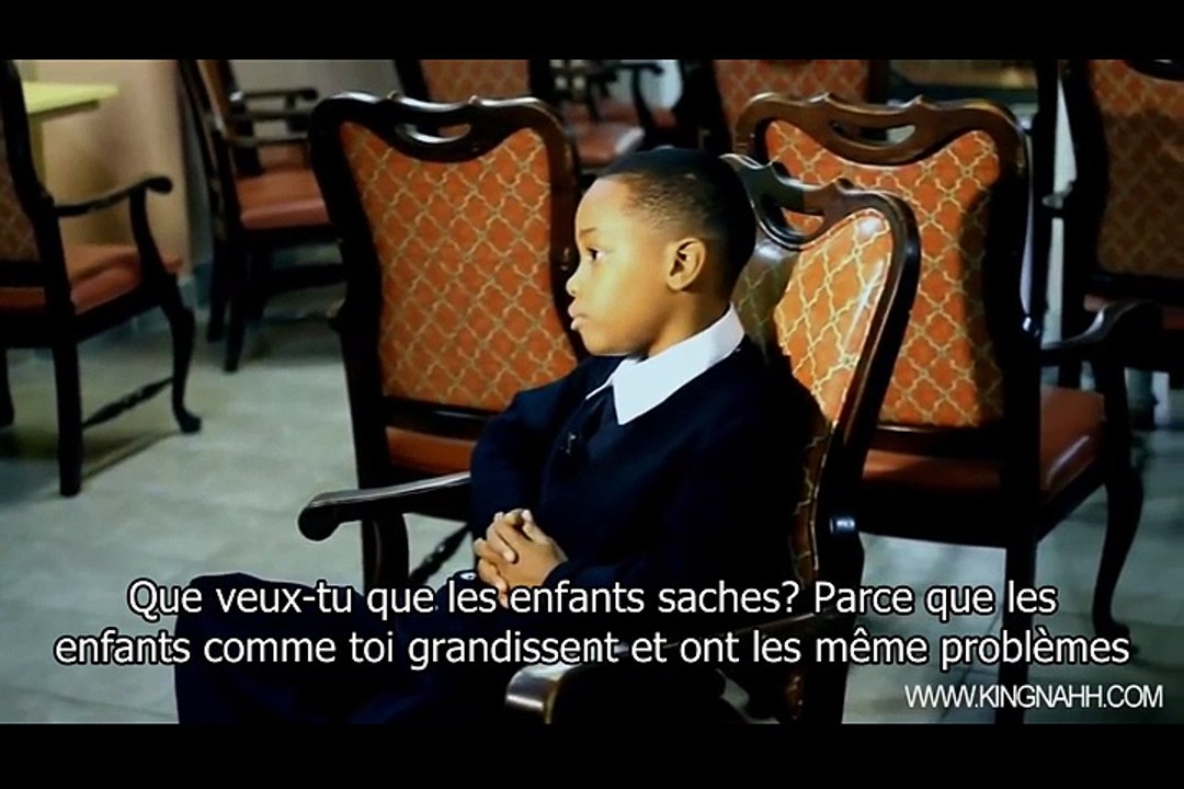 Garçon de 8 ans qui parle de la glande pinéal, du 3ème et du lavage de cerveau de la T.V. (VOSTFR)