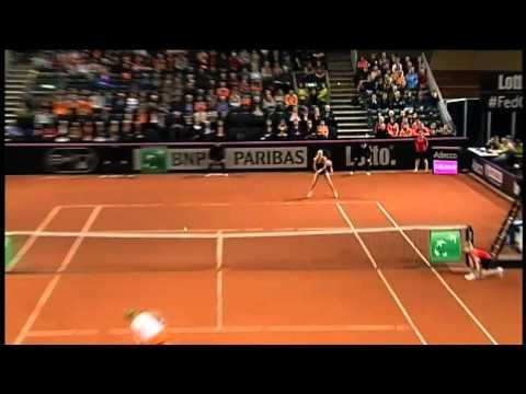 Highlights: Kiki Bertens (NED) v Magdalena Rybarikova (SVK)