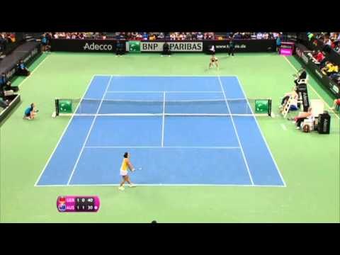 Highlights: Andrea Petkovic (GER) v Jarmila Gajdosova (AUS)