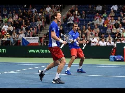 Highlights: Philipp Kohlschreiber/Philipp Petzschner (GER) v Tomas Berdych/Radek Stepanek (CZE)
