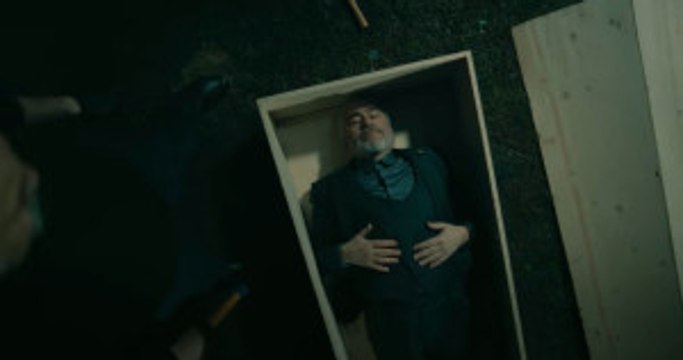 İçerde'de Dizisinde Nefes Kesen Sahne! Celal Baba, Kudret'i Diri Diri Gömdü