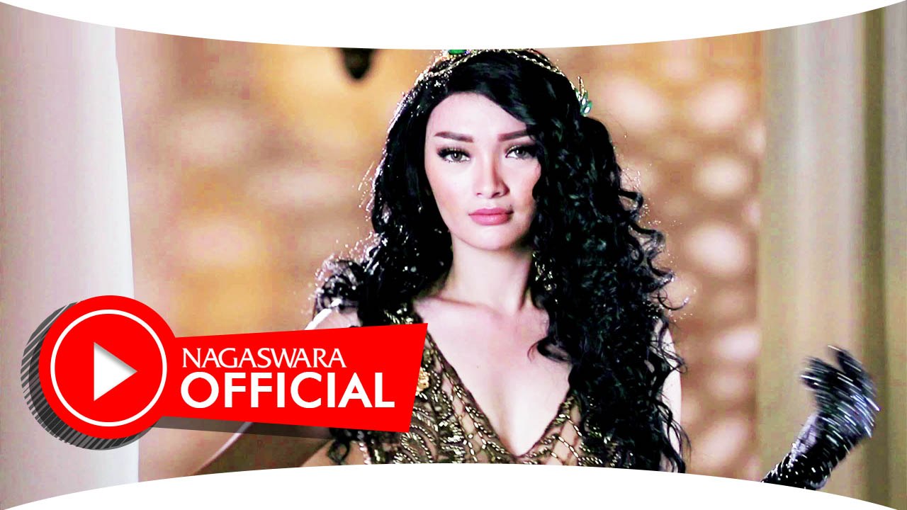 Zaskia Gotik - Ora Ndueni (Official Music Video NAGASWARA) #music