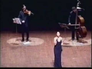 Claudia Armani - Presentaciones  Florianopolis 2003