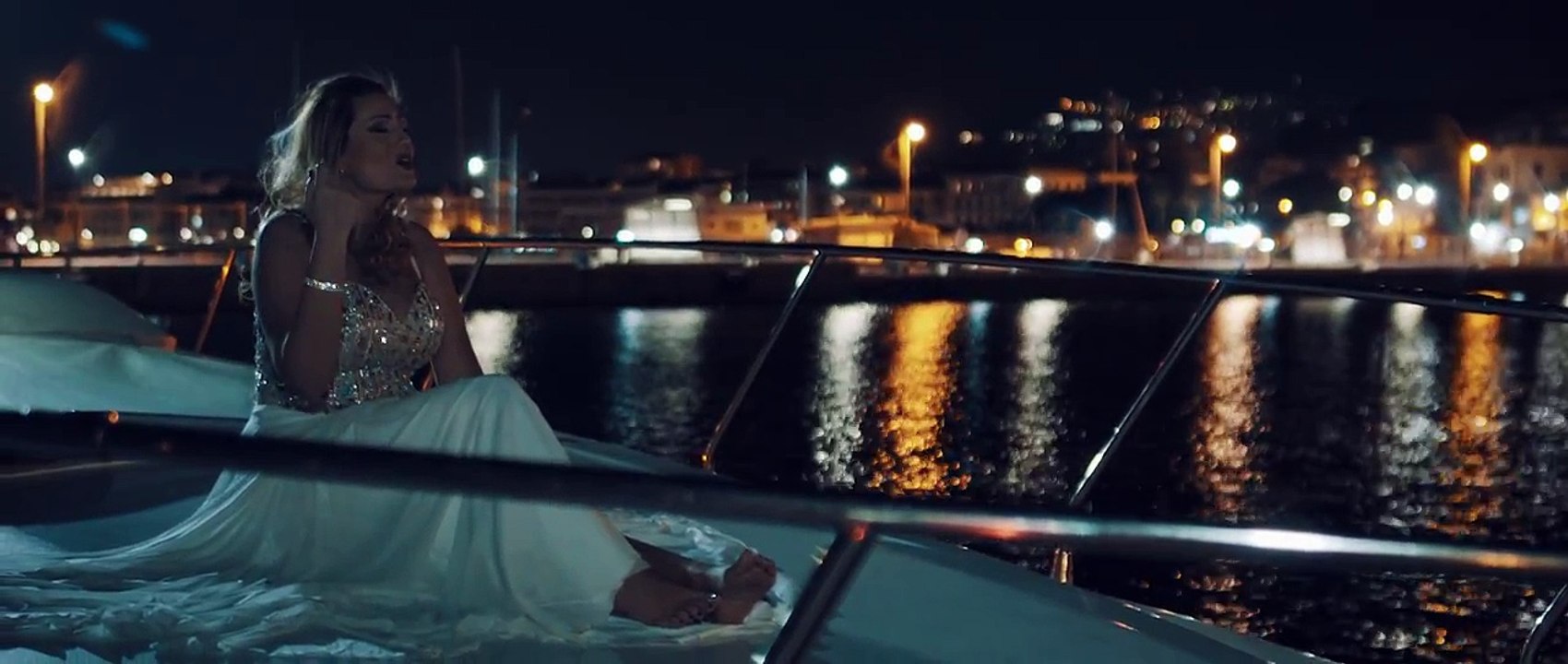 Emiliana Cantone - Mille Lune - (Official Video)