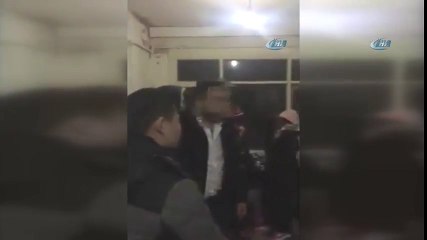 Kendisini Kurtaran Polise Sarılıp Ağladı