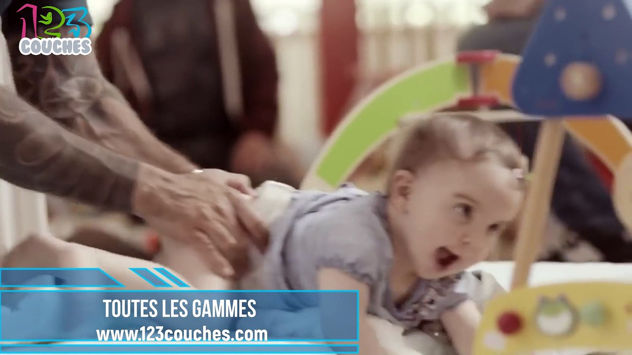 Comment changer des couches Pampers?