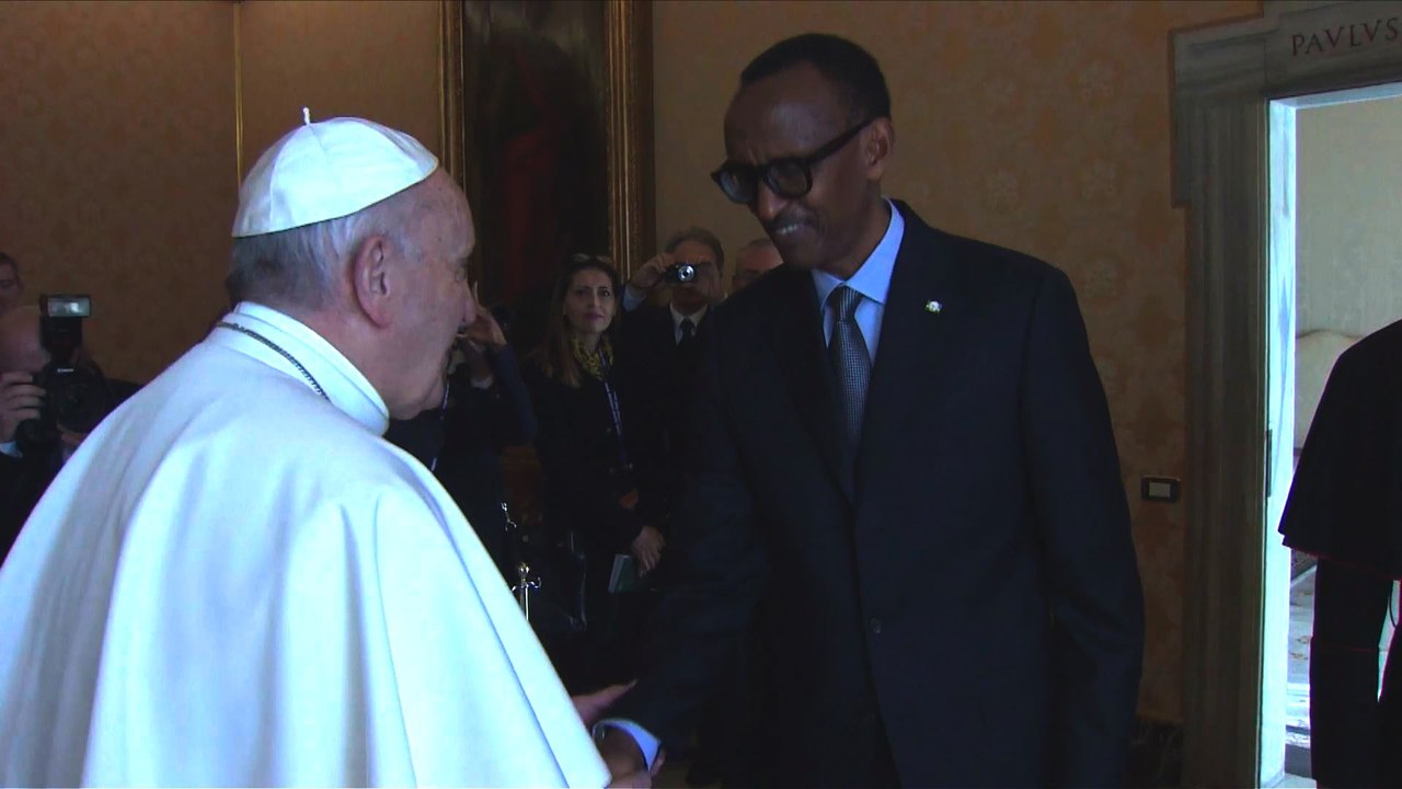 Génocide rwandais: le pape demande pardon