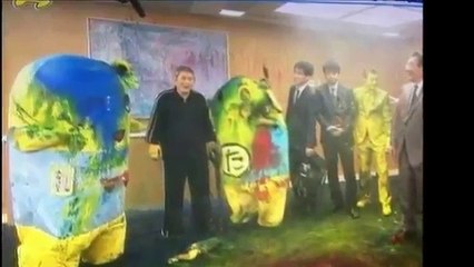 ハプニング【放送事故】テレビ番組でB級アイドルの胸をもみまくる