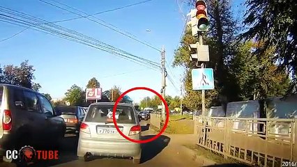ROAD RAGE & CAR CRASH COMPILATION #466 (September 2016)