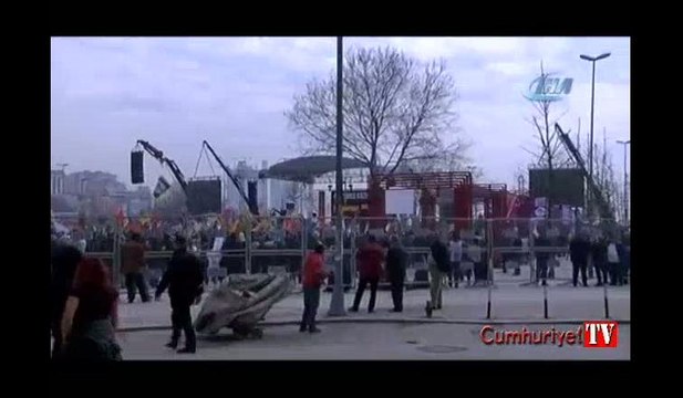 Miting alanı yakınında şüpheli paket paniği