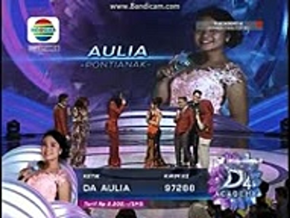 LUCUNYA ZASKIA GOTIK SAMPAI BLEPOTAN