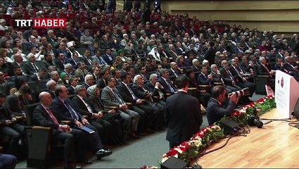 'Bir olalım, iri olalım, diri olalım...'