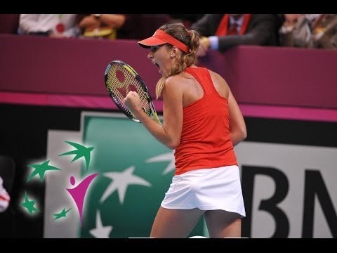 Highlights: Alize Cornet (FRA) v Belinda Bencic (SUI)