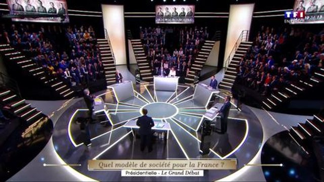 Le Grand Débat : Jean-Luc Mélenchon ridiculise Emmanuel Macron et Benoît Hamon ! (Vidéo)