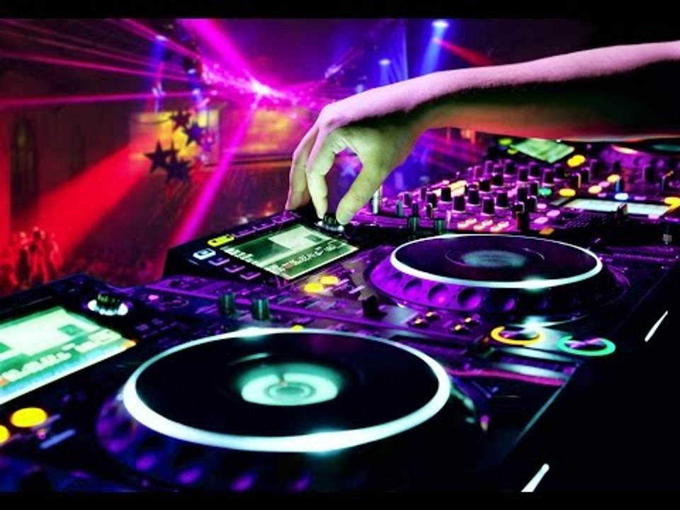 Nonstop Nhạc Sàn Cực Mạnh 2016 ♫ Bass Đập Cực Căng Cuốn Theo Điệu Nhạc
