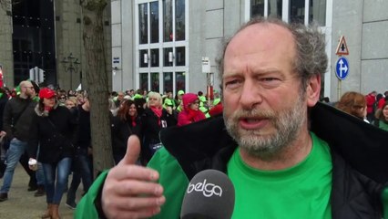 Le non-marchand manifeste à Bruxelles