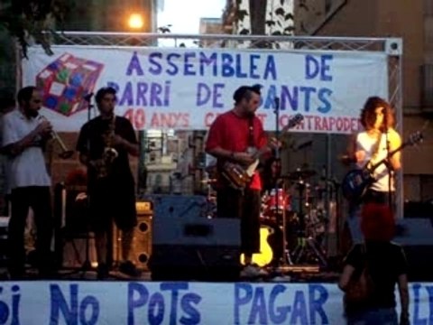 concert en el barri de sants el 21 de agosto 2007-festas alt