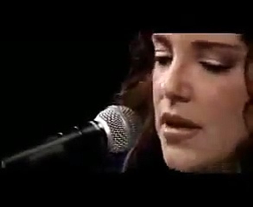 RECADO DA ANA CAROLINA AOS BRASILEIROS