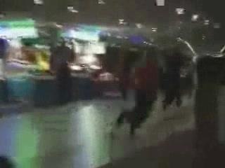 Simple Plan - David vs Airport