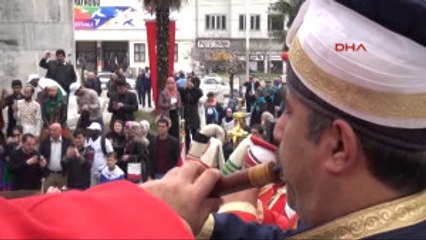 Bursa Yabancılardan Nevruz Kutlamasına Katılan Mehter Takımına Yoğun Ilgi