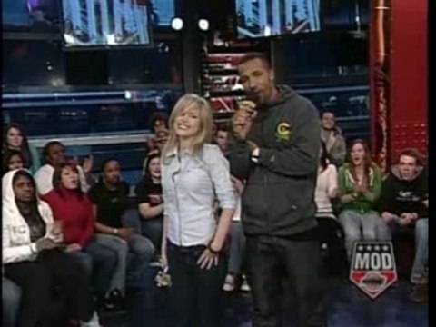 Beautiful Liar - Beyonce and Shakira