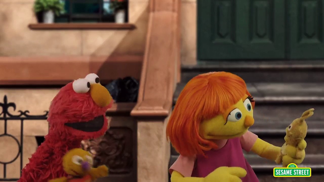 Sesame Street  Play Peek-A-Boo with Elmo & Julia