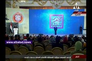 الرئيس السيسى يكرم الأمهات المثاليات ويمنحهن وسام الكمال