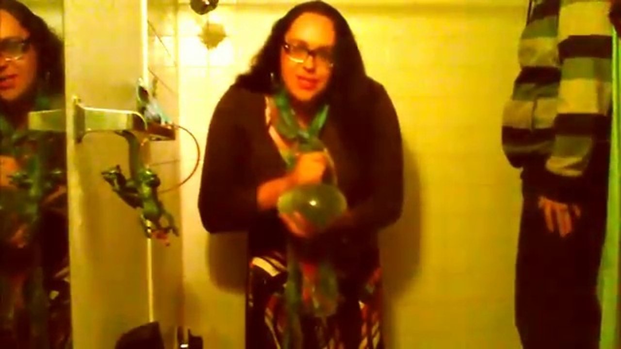 Shaniqua Does The Condom Challenge