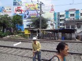 Blasting Through Konnagar And Bruttaly Overtake a Bandel Local