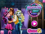 Draculaura First Kiss: Draculaura Sneaks Her First Kiss To Clawd! Kissing Games | Kids Pla