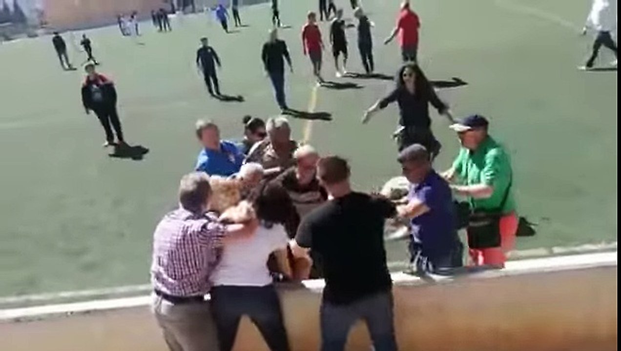 Quand un match U13 finit en bagarre générale