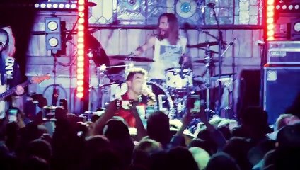 DNCE - Be Mean (Live On The Honda Stage at Flash Factory)tled