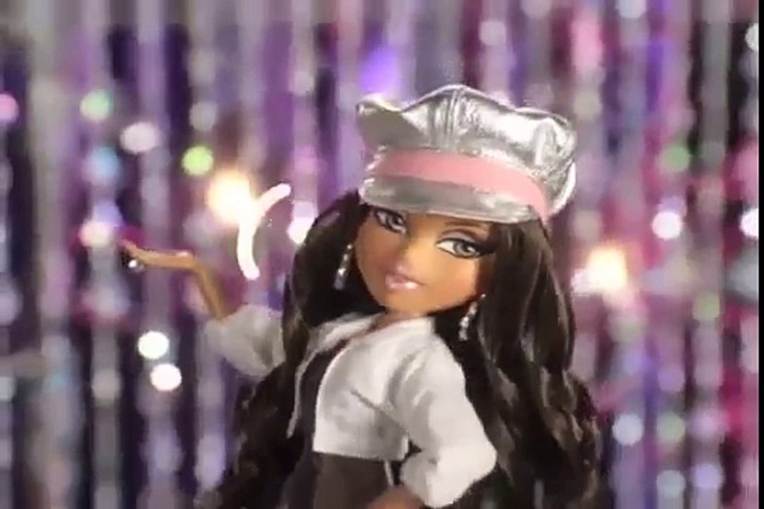 MGA Bratz Let`s Talk Talking Dolls Yasmin & Cloe