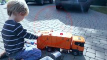 Bruder Toy Trucks for Children - Backhoe Excavators, Dump Trucks, Garbage Trucks & Fire Engine-CN
