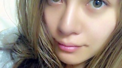 ICONIQ（伊藤ゆみ）さんが初グラビアで衝撃のヌードを披露