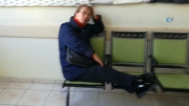 Evlatlık Kızı Öz Annesini Bulunca Sokakta Kaldı İddiası