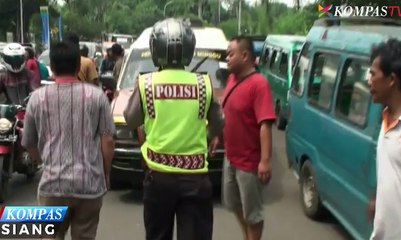 Sopir Angkot di Depok Mogok Beroperasi