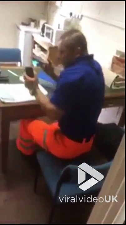 Faire une bonne blague à son collegue