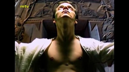 ΓΙΑΝΝΗΣ ΚΑΡΜΑΣ-DEFRAGMENT video clip